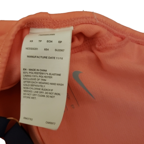NIKE SWIMSUIT - Picture 6 of 6
